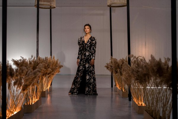 Transform Your Office Look: Expert Tips on Rocking a Beret Like a Pro